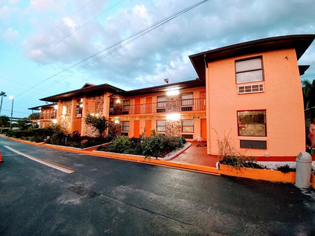 Gator Inn كيسيمي المظهر الخارجي الصورة